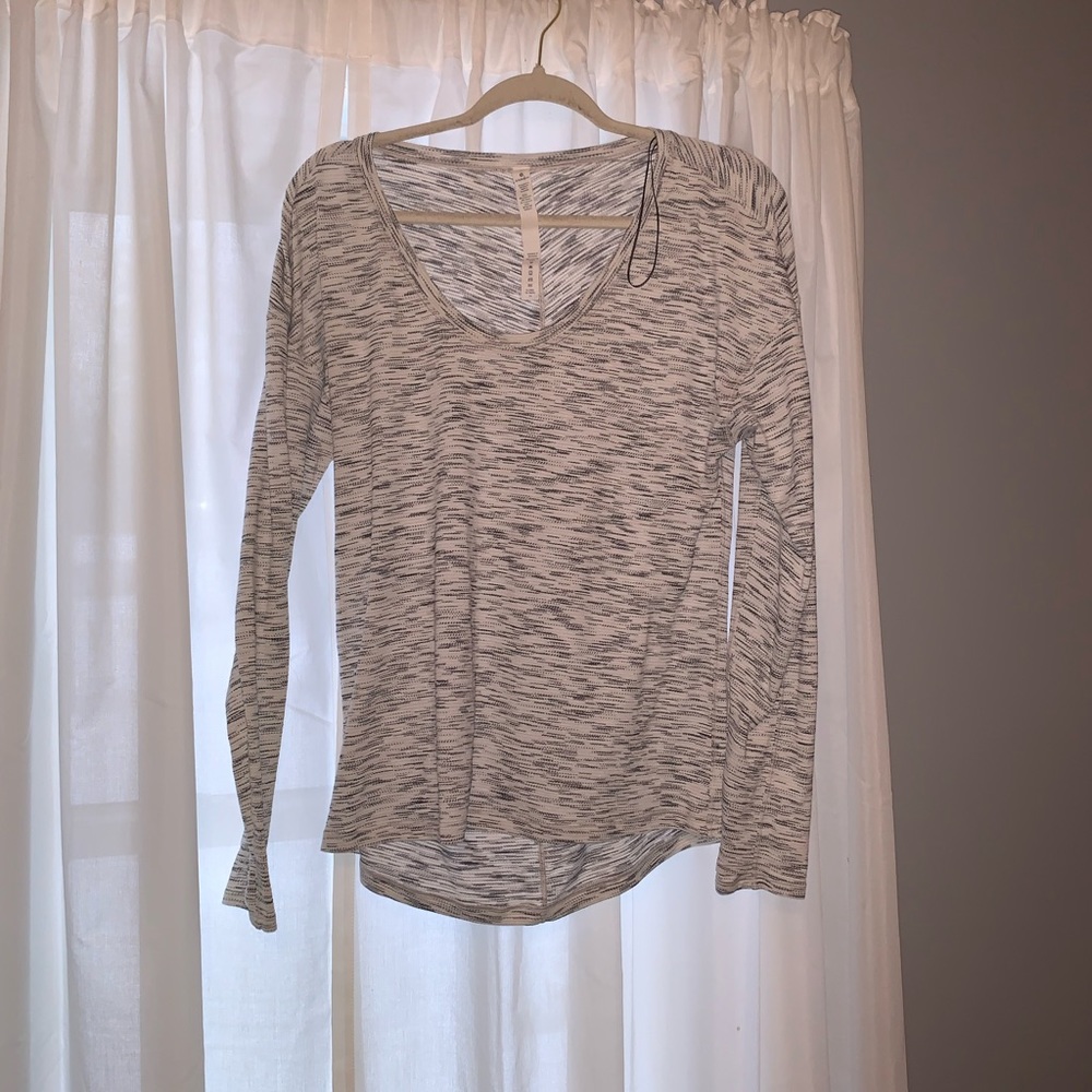 lululemon grey long sleeve